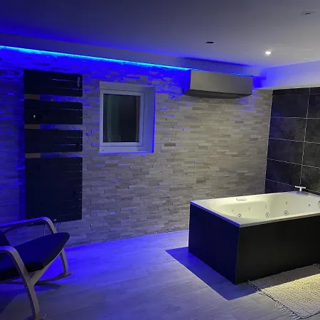 Maison Luxe 3 Ch Piscine Spa, Plage Et Port 5 Mn, St Tropez 15 Mn
